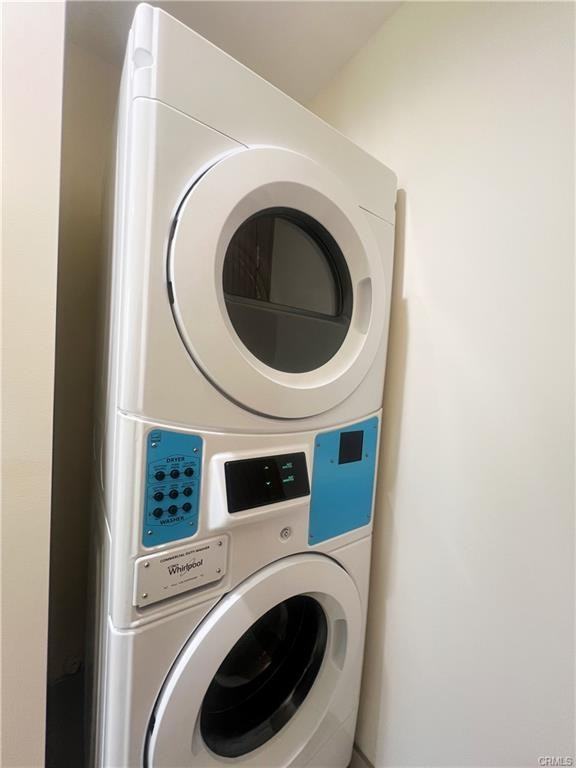 1514 E Woodbury Rd #1-2 - Photo 2 of 8