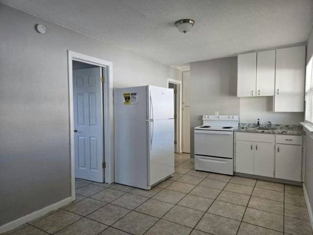 10632 106th Ave Apt 23 #23 - Photo 3 of 6