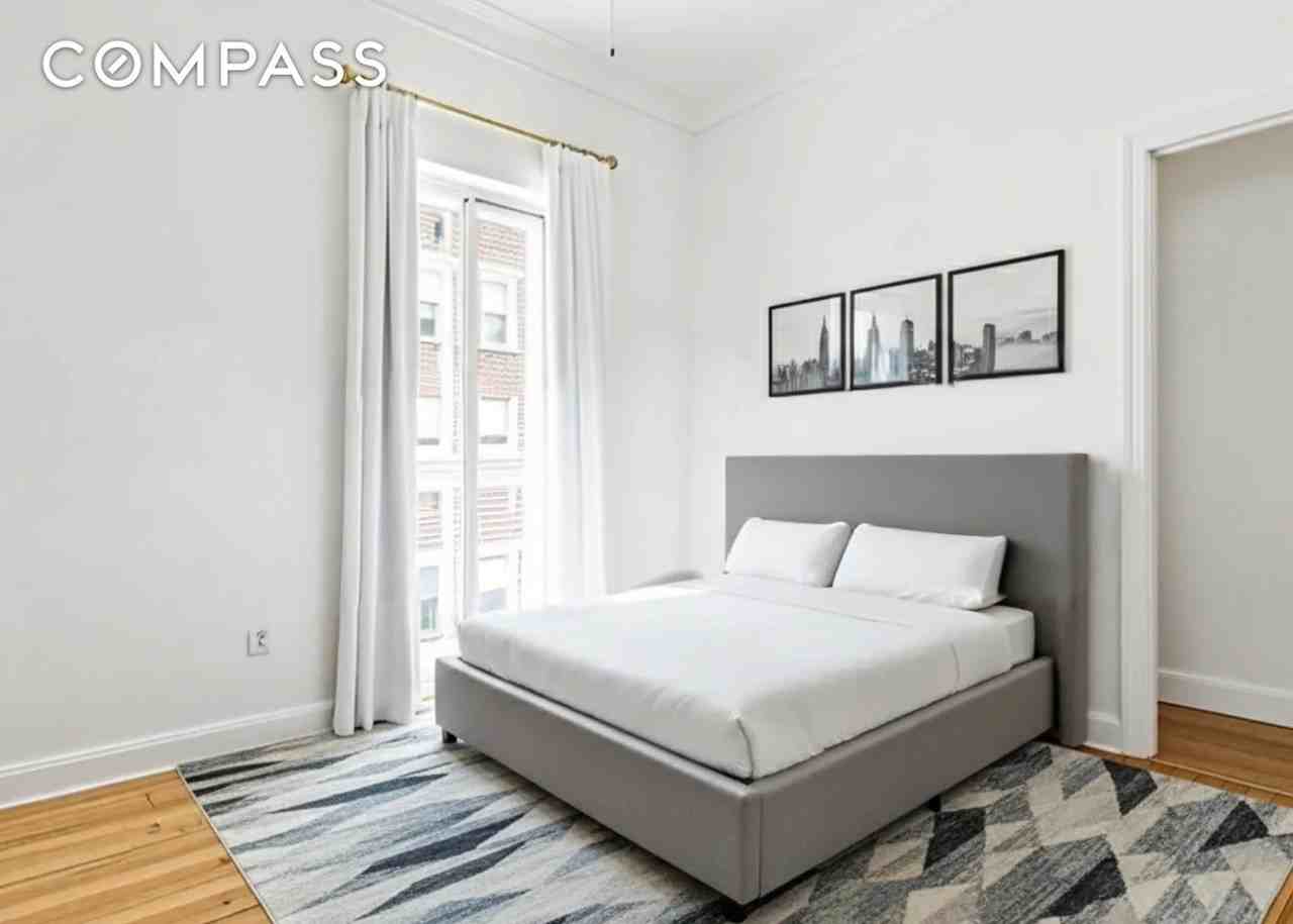 32 Downing St #3D - Photo 4 of 4