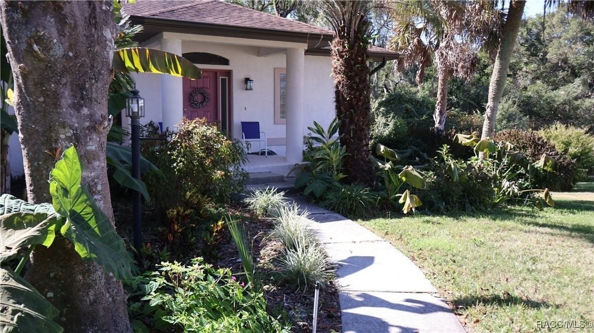 3150 E Sweet Meadow Ct - Photo 2 of 18