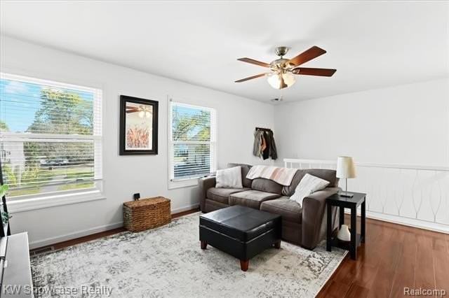 2612 Wildwood Ct - Photo 5 of 24