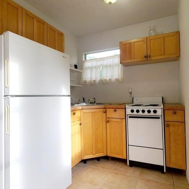 4949 Belvedere Rd - Photo 6 of 6