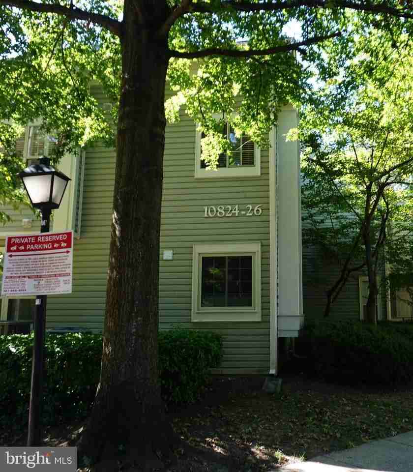 10824 Antigua Ter #103 - Photo 2 of 27