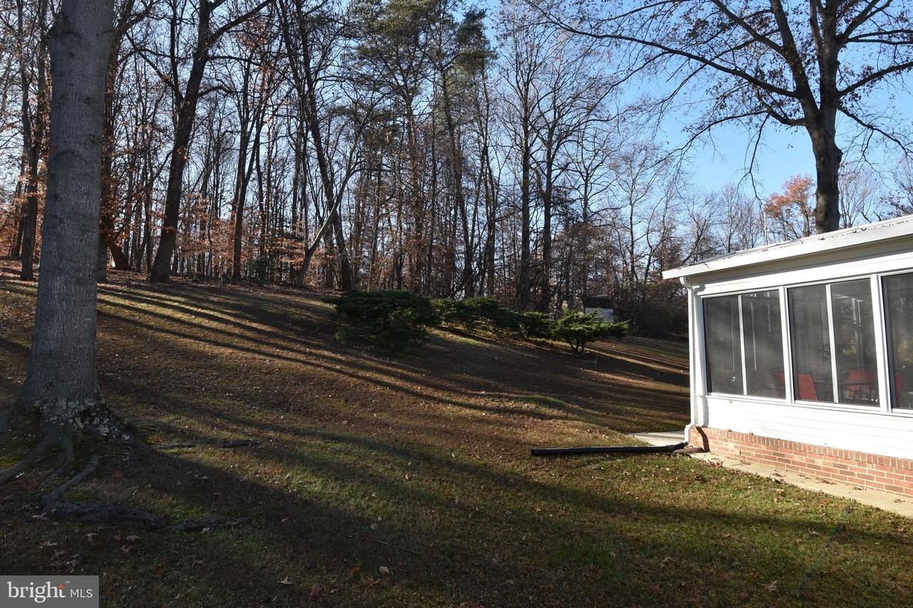 6707 Cherryfield Road - Photo 6 of 34