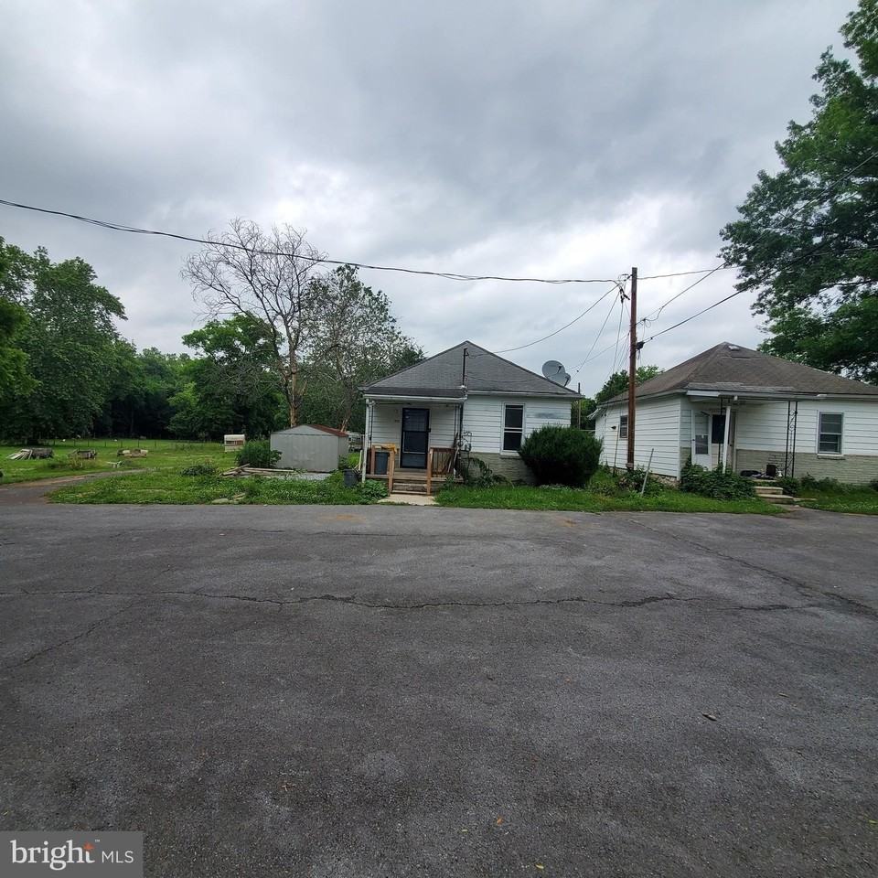 12515 Stone Bridge Dr - Photo 2 of 19