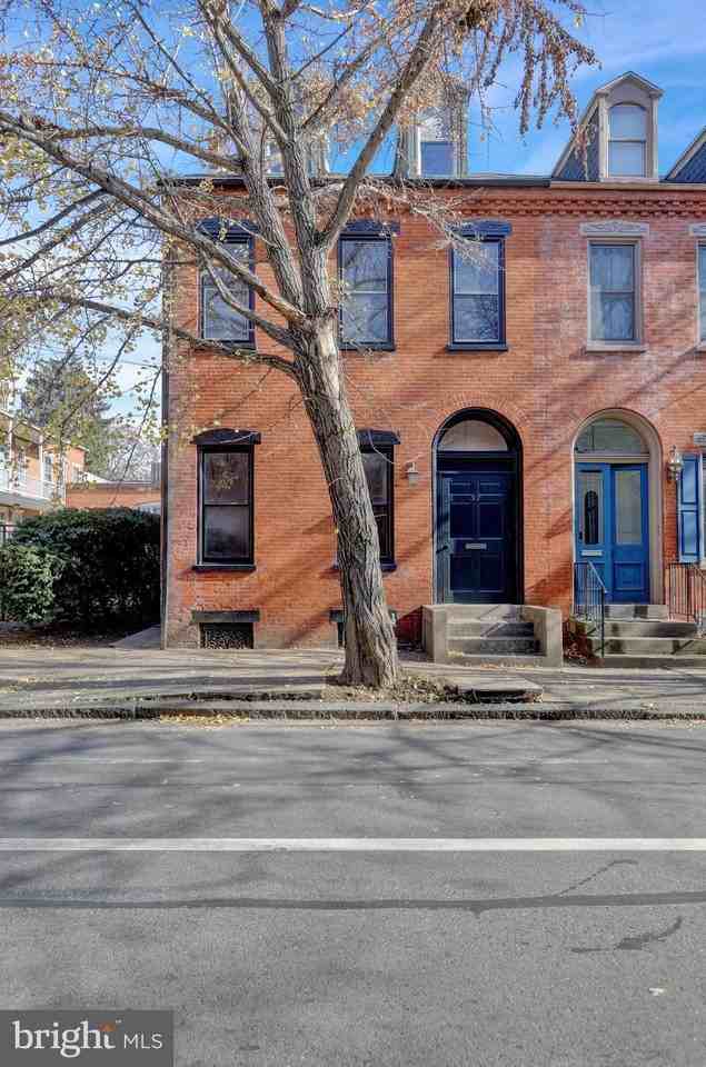 37 S Lime St Unit 1 #1 - Photo 3 of 31