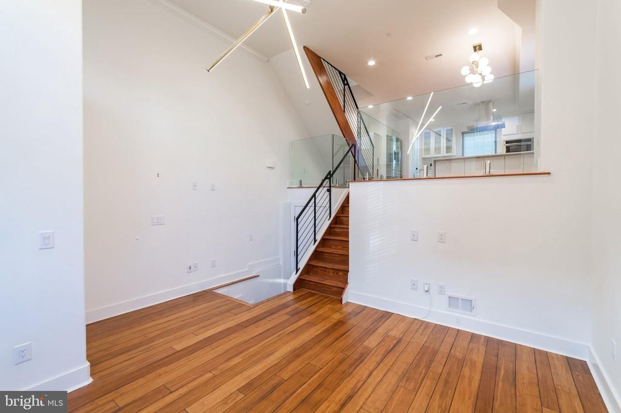 601 Mcclellan Street - Photo 2 of 33