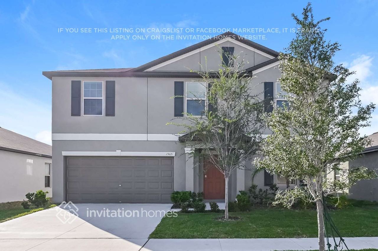 1565 Blue Rose Drive