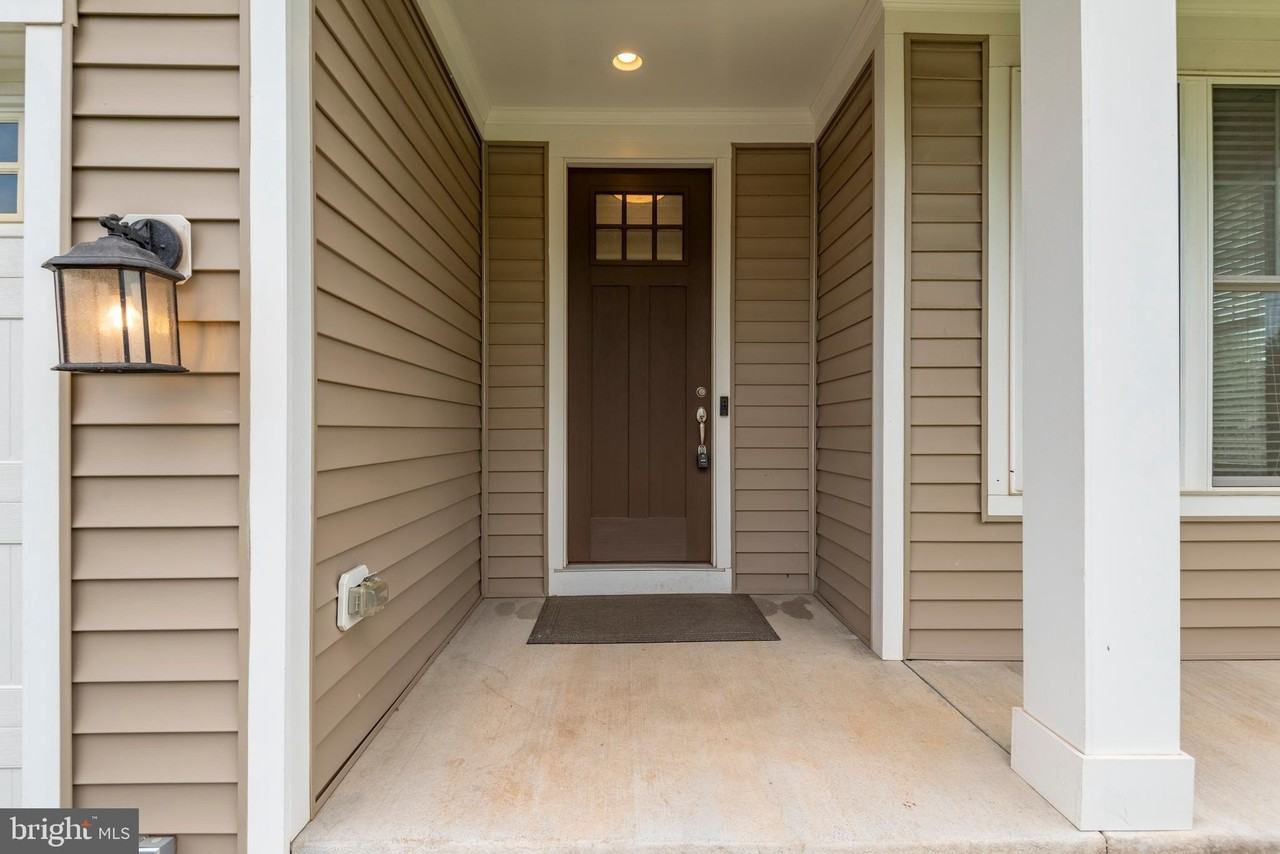 6665 Fayette Street - Photo 4 of 31