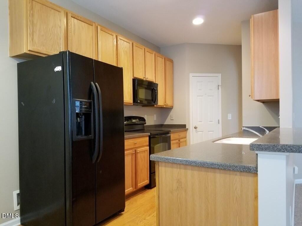 321 Old Mill Village Drive - Photo 3 of 24