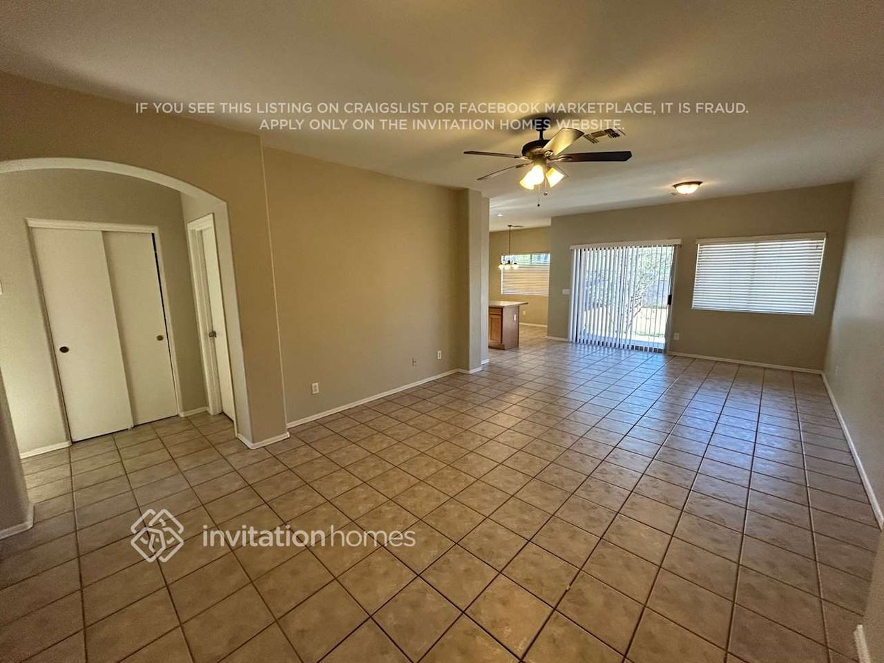 1612 S 80th Dr - Photo 4 of 18