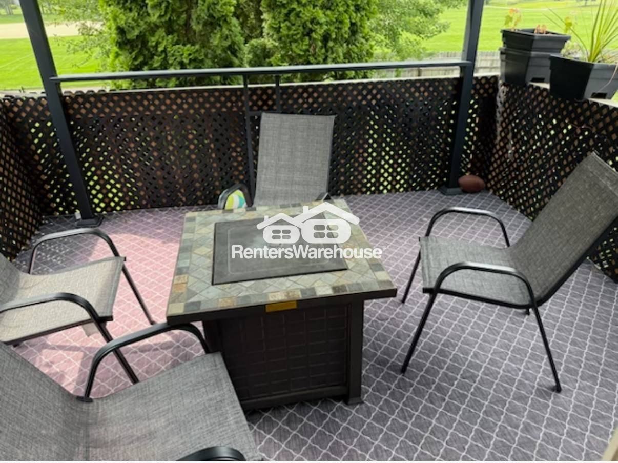 9712 Hames Court South - Photo 3 of 12