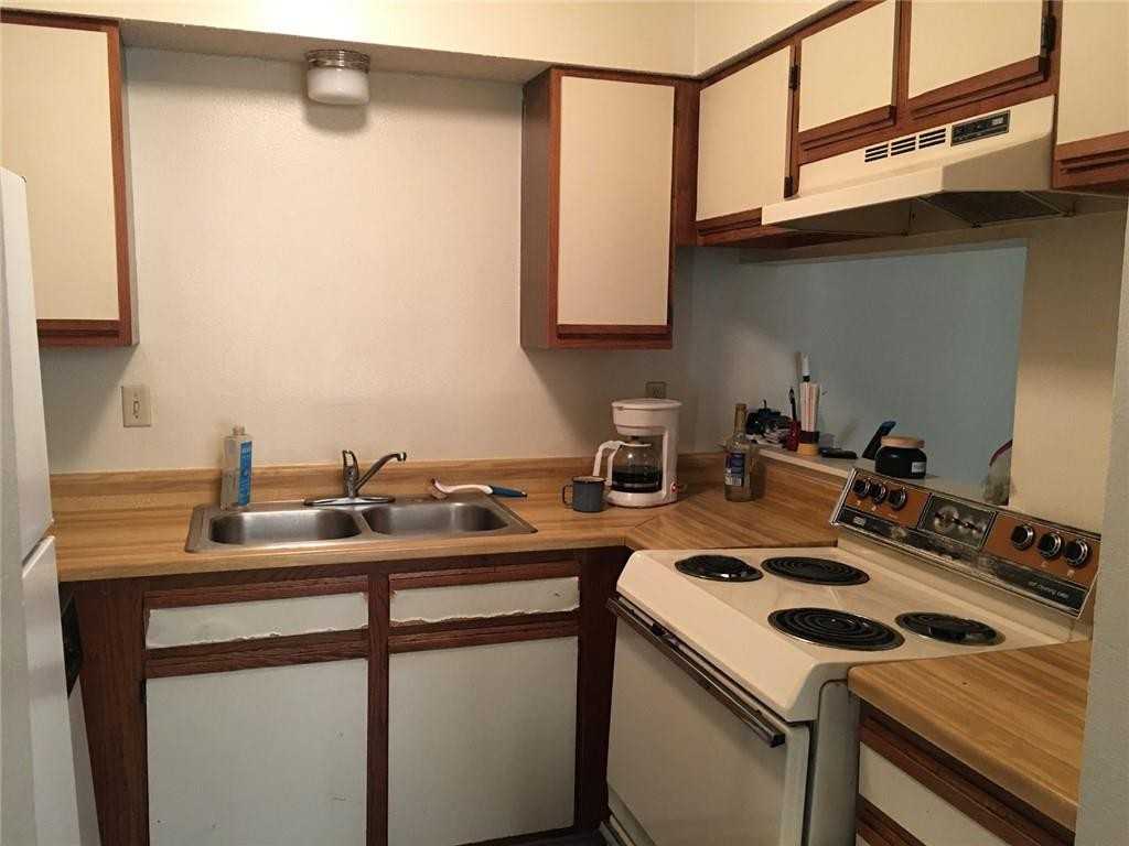 7911 Saint Charles Avenue ##H - Photo 6 of 20