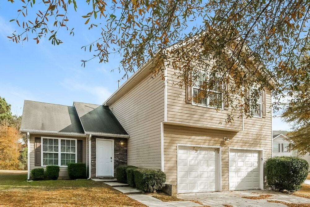 4352 Arabian Way - Photo 4 of 17