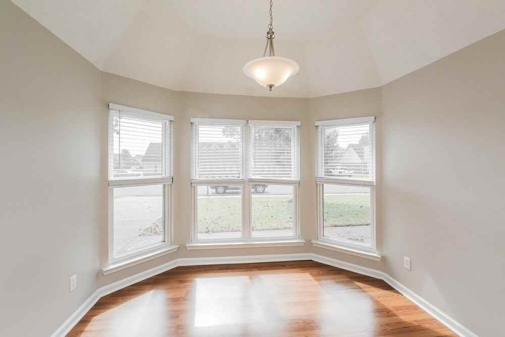 4246 Shadow Glen Dr - Photo 6 of 16