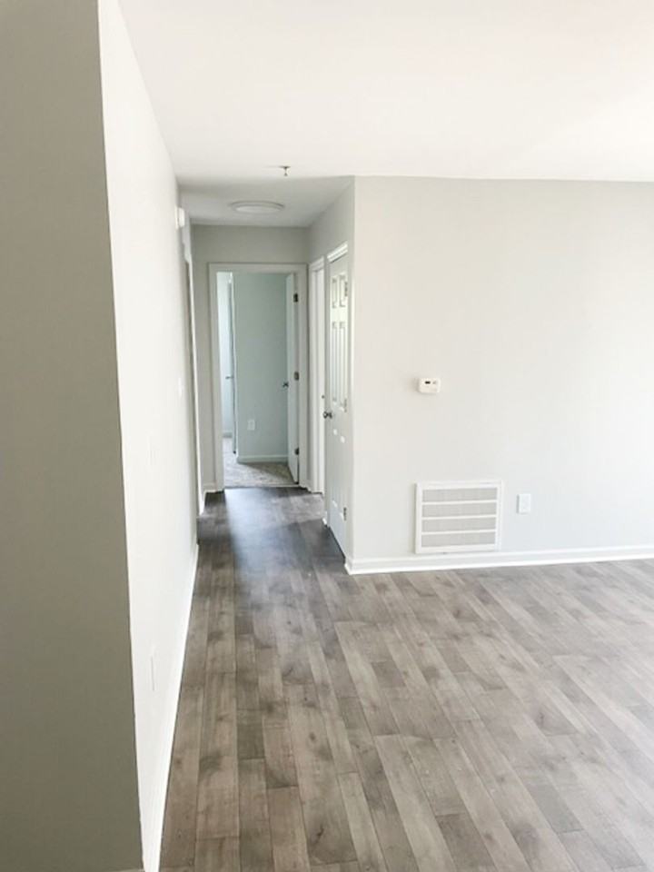 Pinewood Forest Apartments - Photo 5 of 16