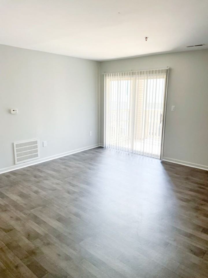 Pinewood Forest Apartments - Photo 7 of 16