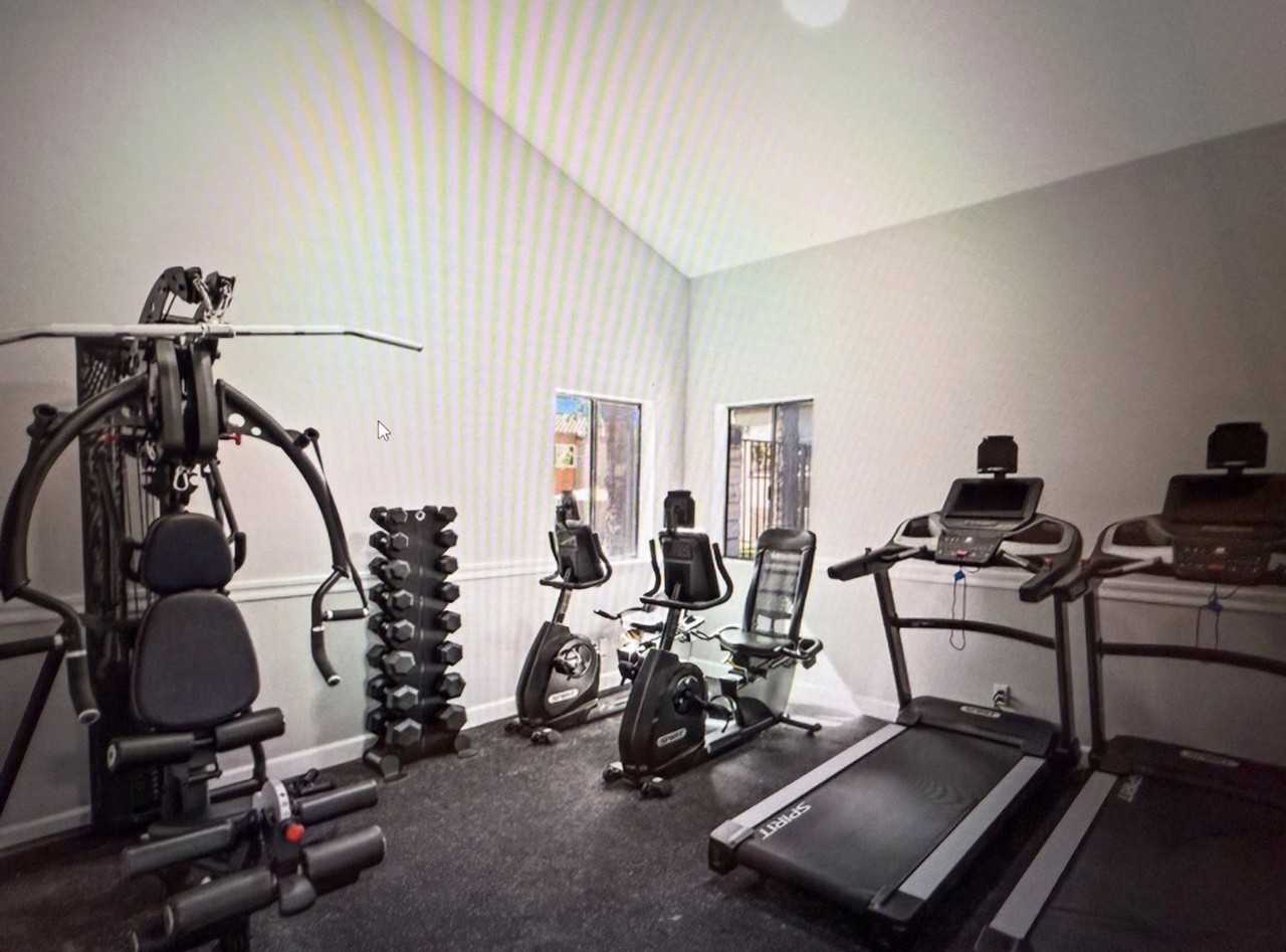 Ashwood Gardens - Photo 2 of 48