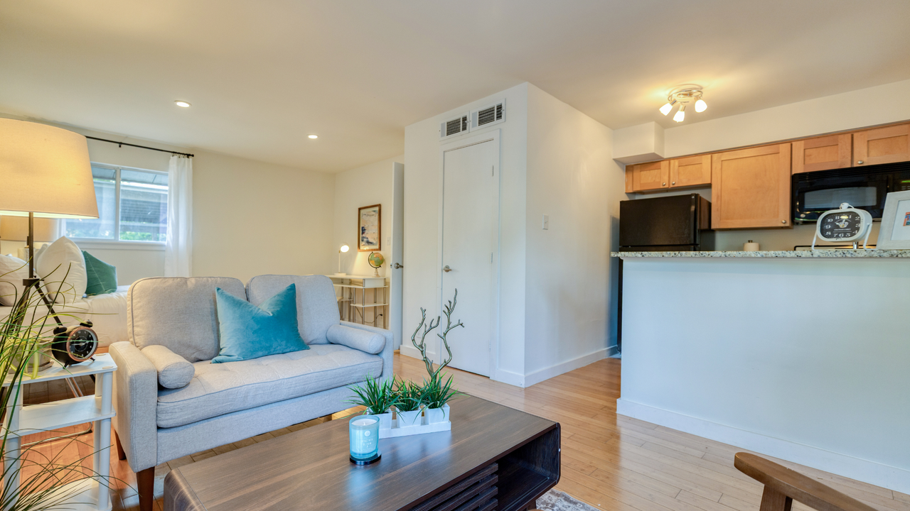 2526 Durwood Street - Photo 2 of 6