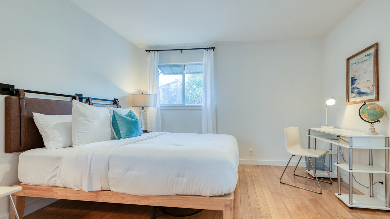 2526 Durwood Street - Photo 4 of 6