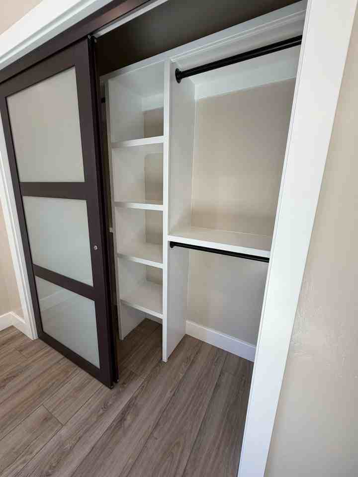 Longbranch Ave - Photo 3 of 4