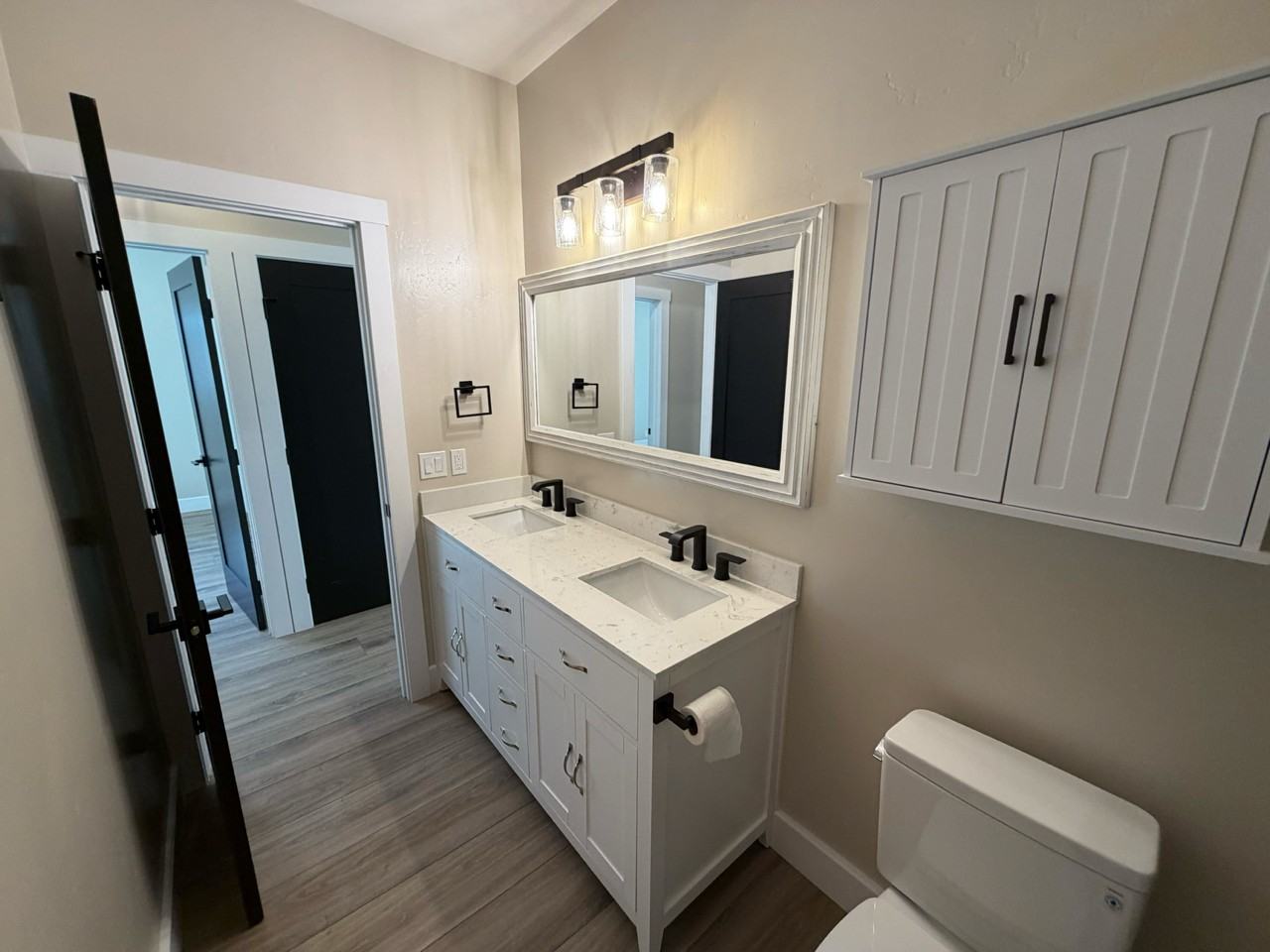 Longbranch Ave - Photo 4 of 4