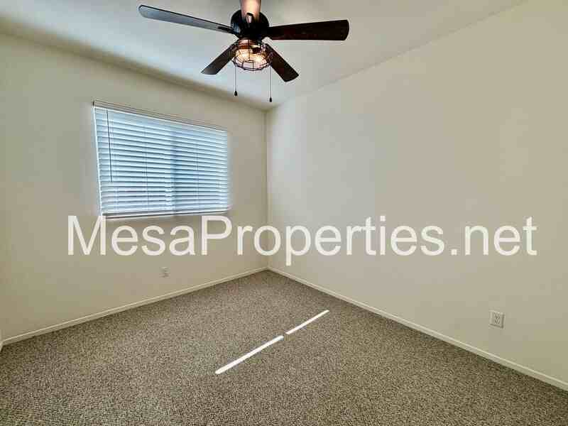 11574 Miranda Dr - Photo 7 of 23