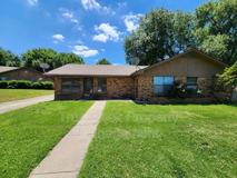 2501 Oakhurst Street - Photo 1 of 1