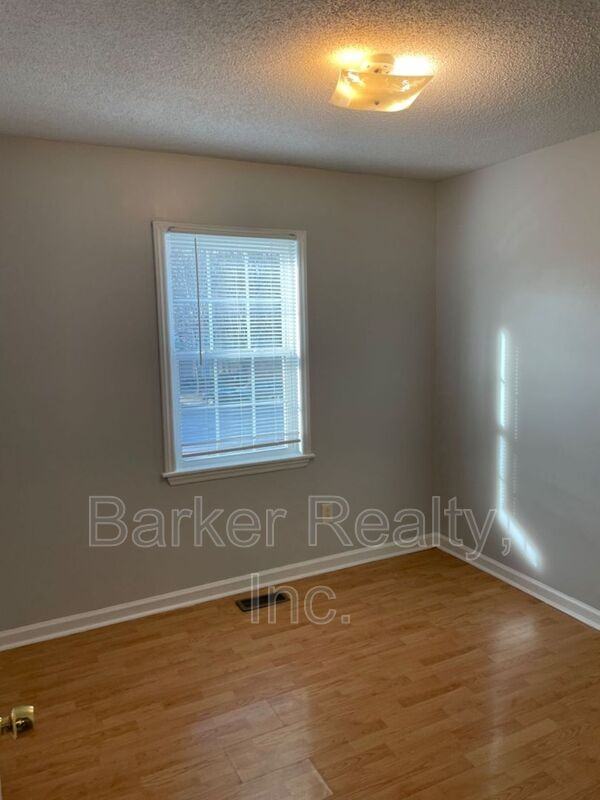 5515 Bringle Ct - Photo 6 of 7