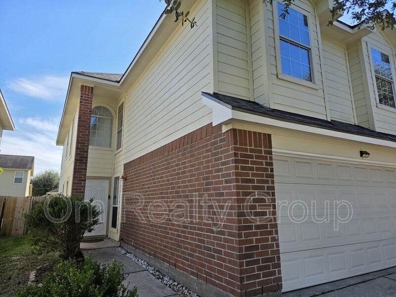 2647 Kiplands Ct - Photo 2 of 22