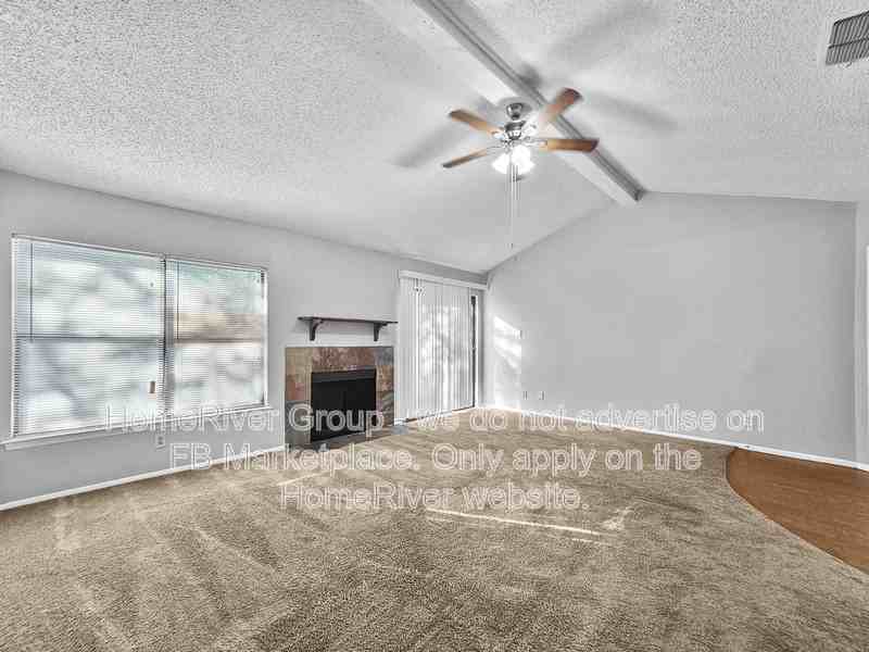 3930 Heritage Hill Dr - Photo 2 of 27