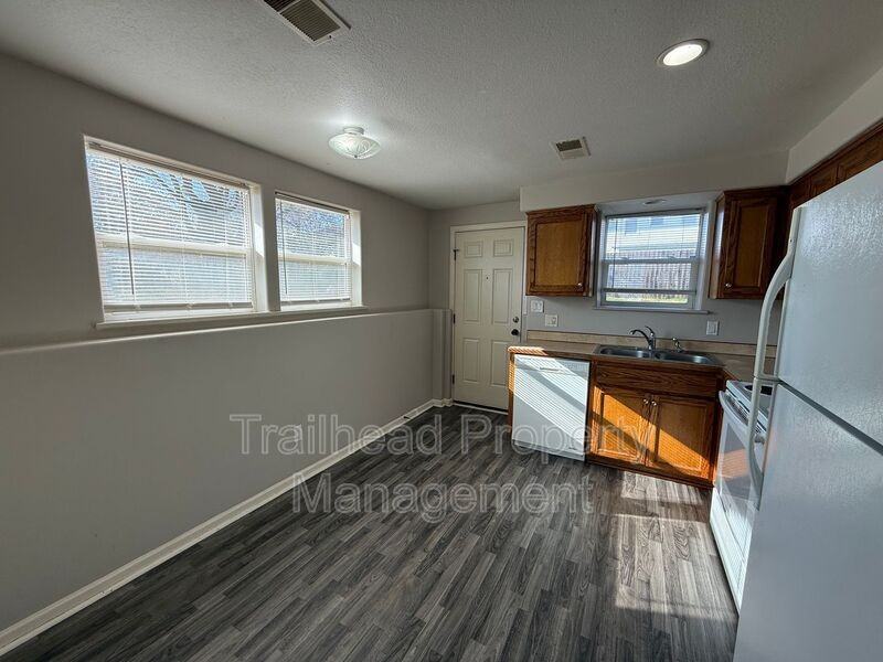 1100 N Noland Rd #A - Photo 3 of 7