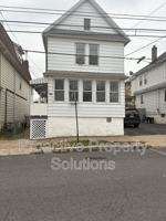 featured image of 461 Madison Street #461