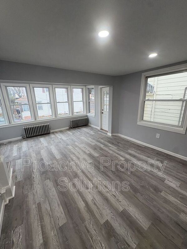 461 Madison St #461 - Photo 3 of 18