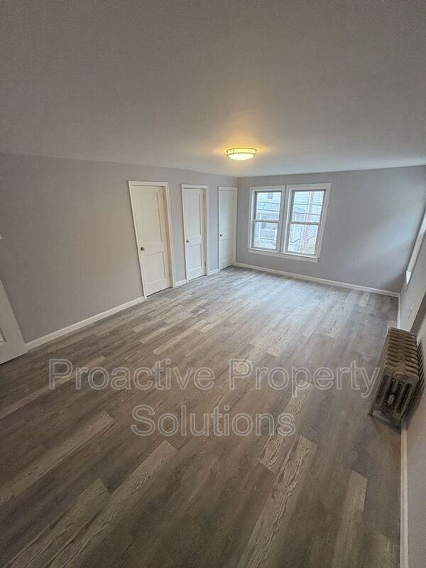 461 Madison St #461 - Photo 6 of 18