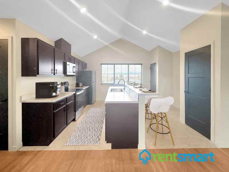 2405 Arcadia Dr #206 - Photo 3 of 14