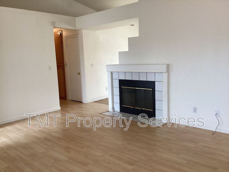 8587 New Island Way - Photo 2 of 17