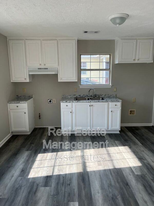 201 Grove Place - Photo 2 of 8