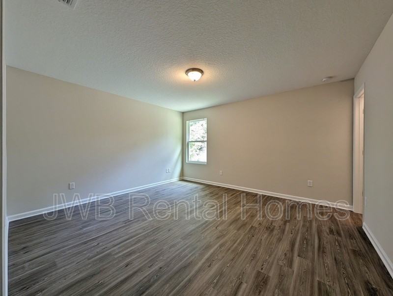 5741 Teeler Ave - Photo 6 of 9