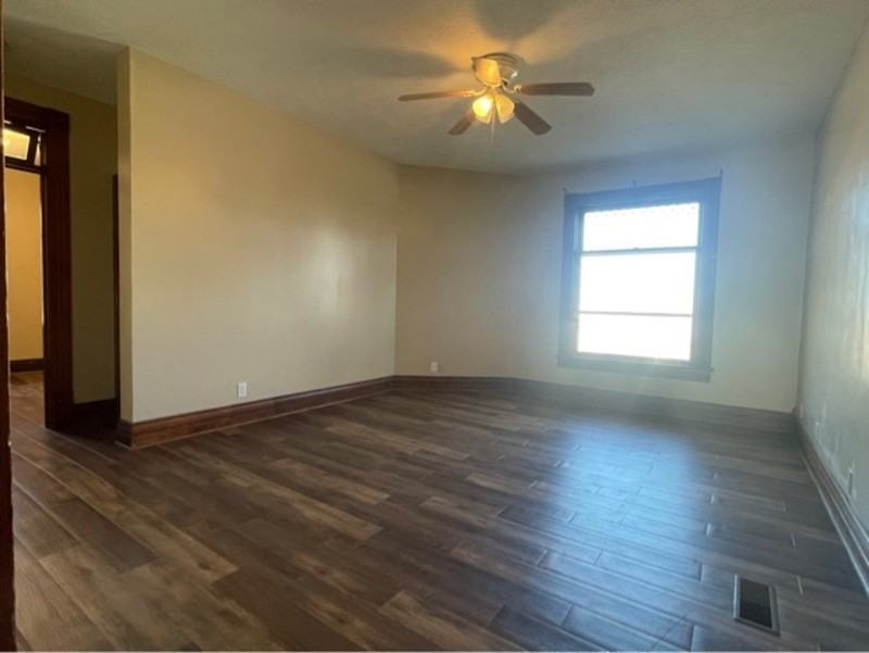 705 6th Avenue - Photo 5 of 11