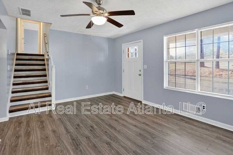 1576 King Mill Rd - Photo 7 of 28