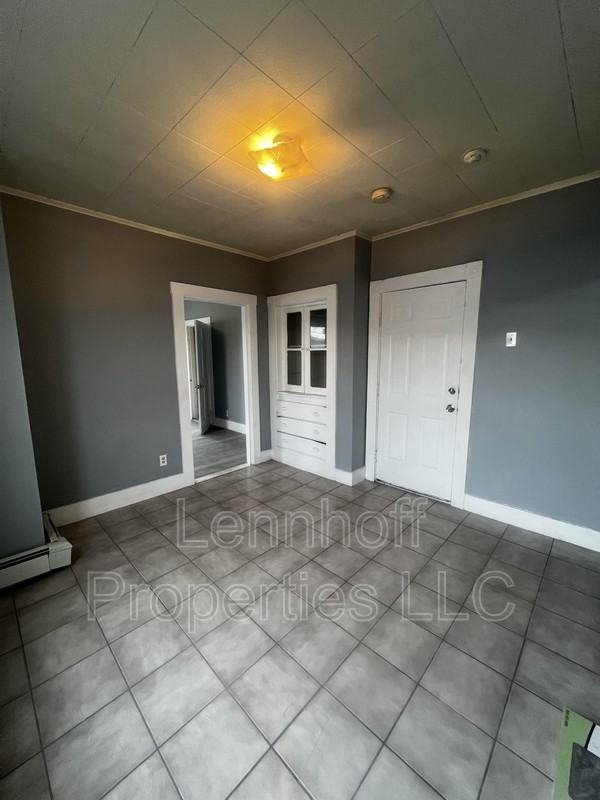 159 S Union St - Photo 3 of 17