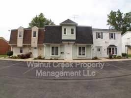 featured image of 4461 Oberlin Ave #E