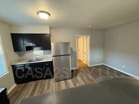 1607 Algonquin Parkway #4 - Photo 1 of 1