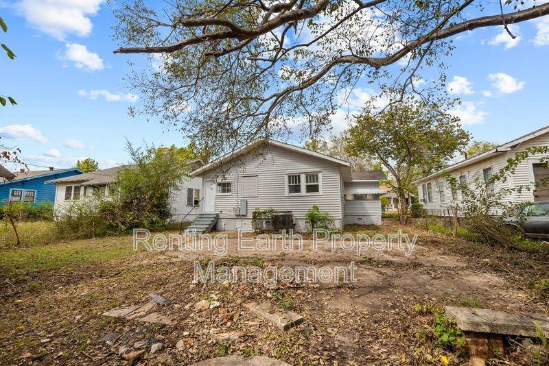 1757 48th Street Ensley - Photo 4 of 16