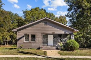 featured image of 2309 Eufaula Ave