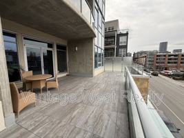 featured image of 1329 Ellis Street