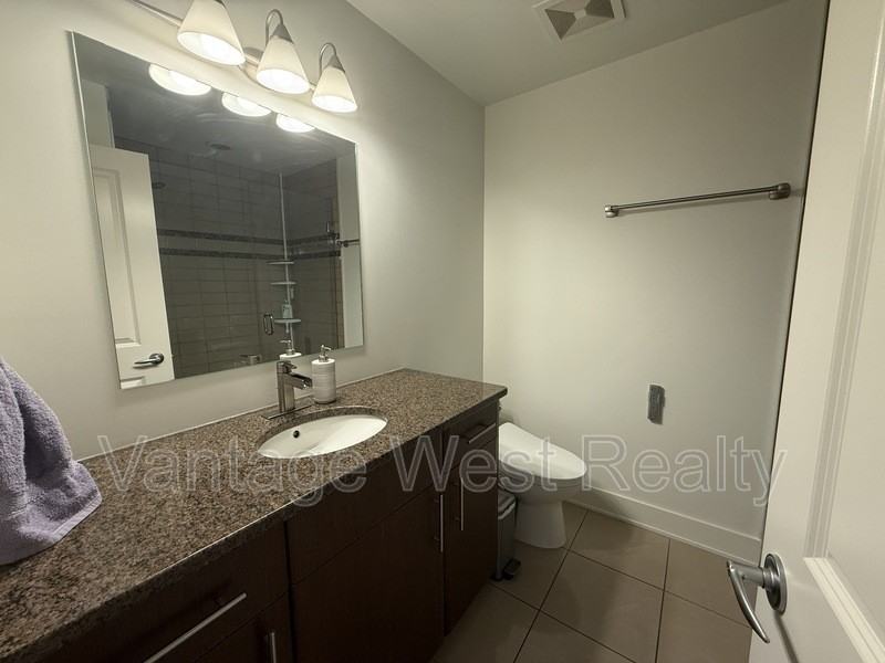 1329 Ellis Street - Photo 5 of 10