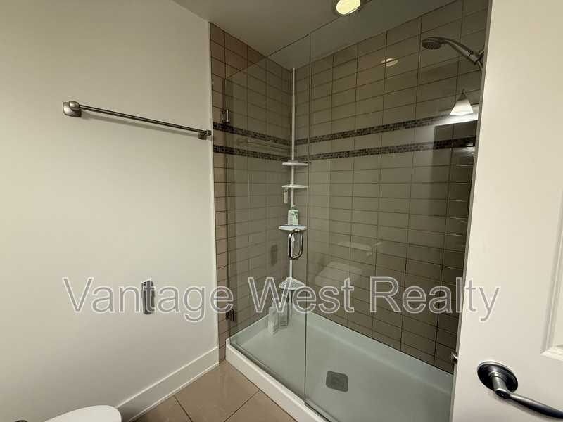 1329 Ellis Street - Photo 6 of 10