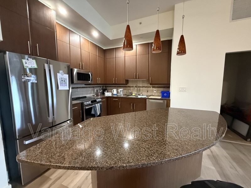 1329 Ellis Street - Photo 7 of 10